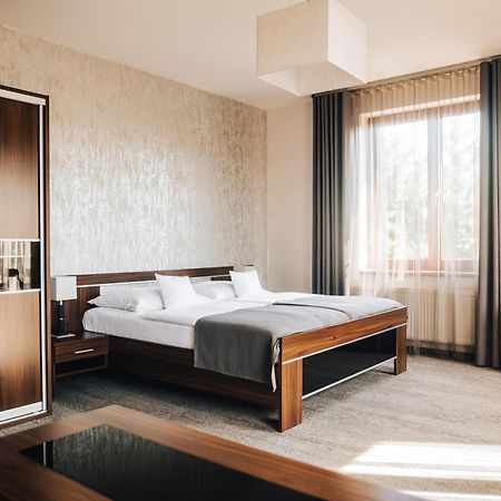 Hotel Elegance Šumperk Екстериор снимка