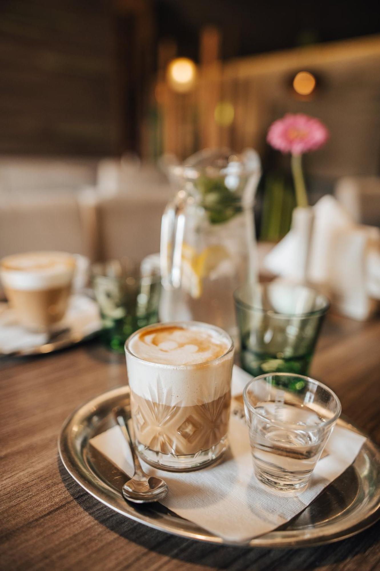Hotel Elegance Šumperk Екстериор снимка