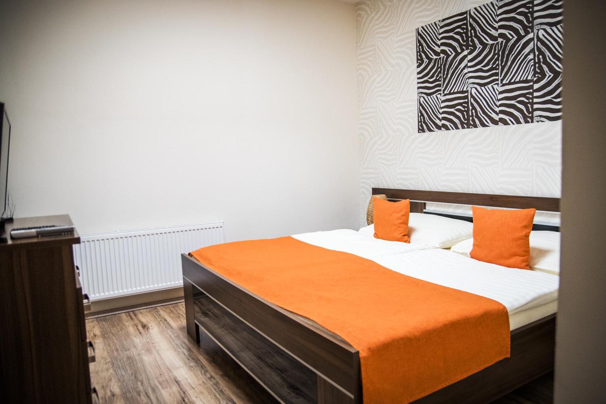 Hotel Elegance Šumperk Екстериор снимка